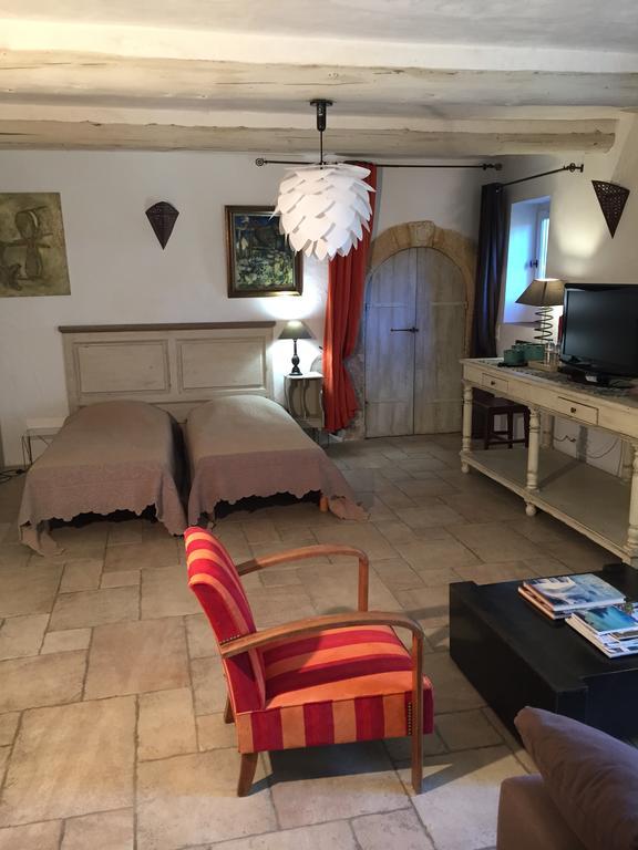 La Louviere Des Bruyeres Bed & Breakfast Robion en Luberon Dış mekan fotoğraf